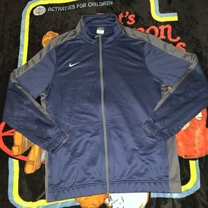 NIKE ZIP UP
